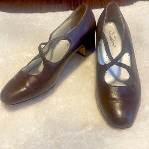 Women's Trotters Jamie Brown